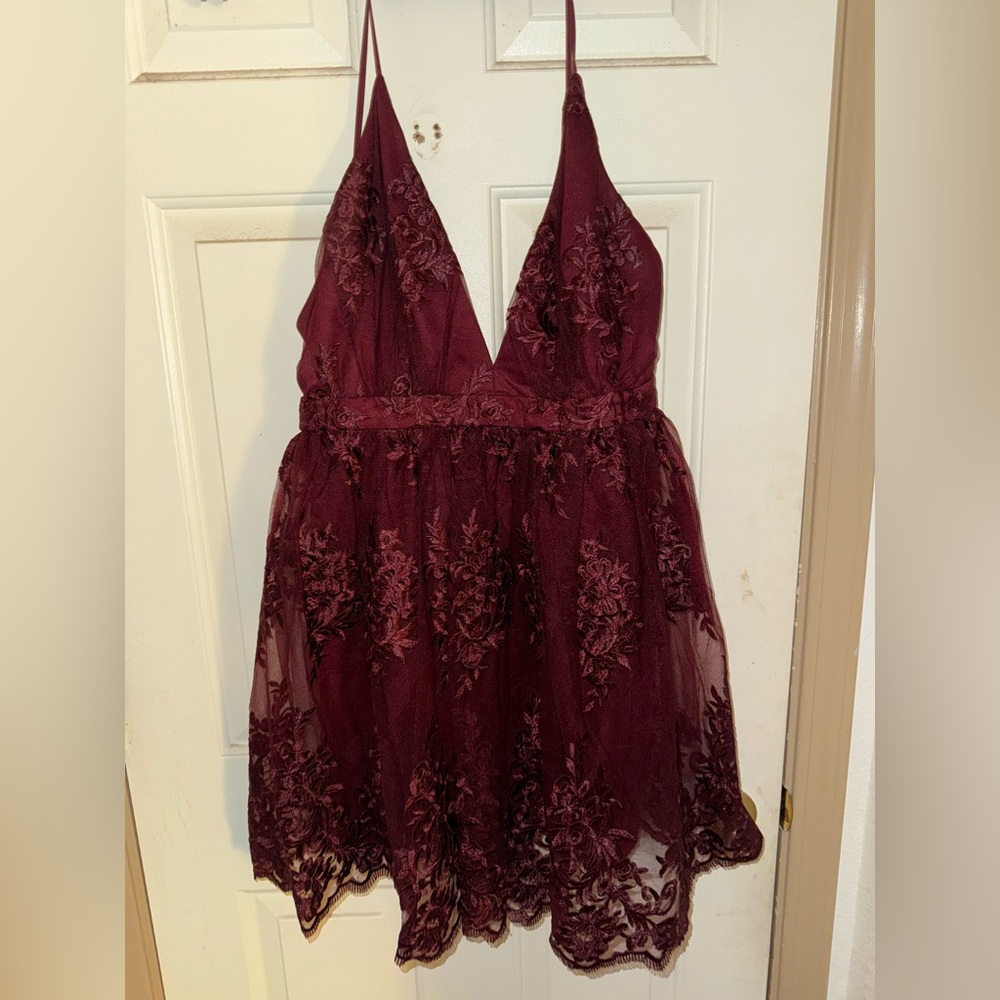 Elegant Burgundy Lace Dress